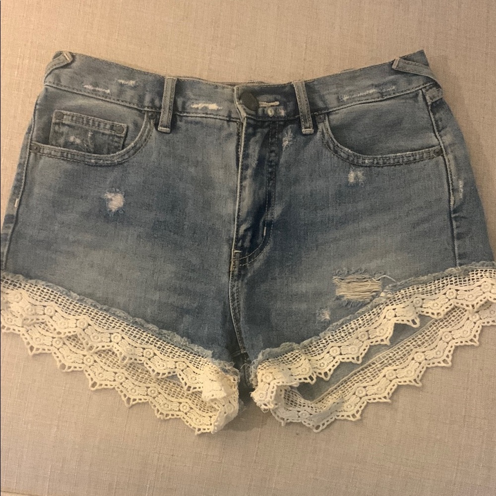 Free People Blue Jean Shorts with Lace Trim - Preloved